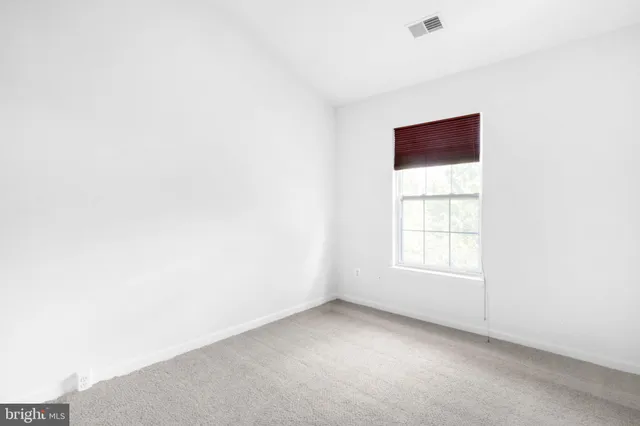 $3,100 | 11421 Abner Avenue, Fairfax, VA 22030