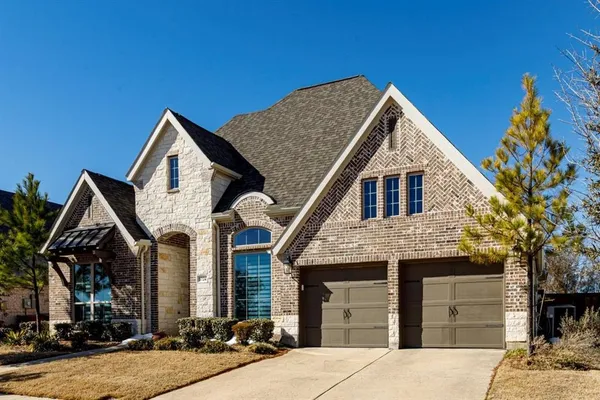 $3,150 | 1724 Cannon Street, Van Alstyne, TX 75495