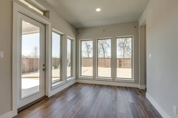 $3,150 | 1724 Cannon Street, Van Alstyne, TX 75495