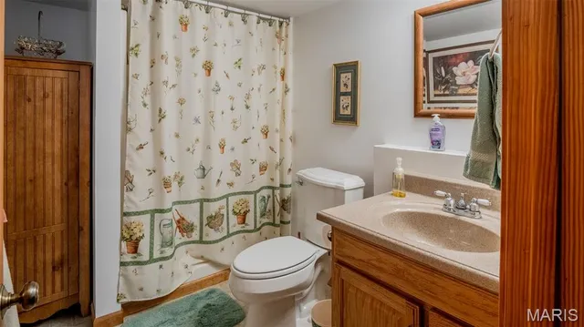 $745,000 | 19 Highway Y Jonesburg Mo 63351, Jonesburg, MO 63351