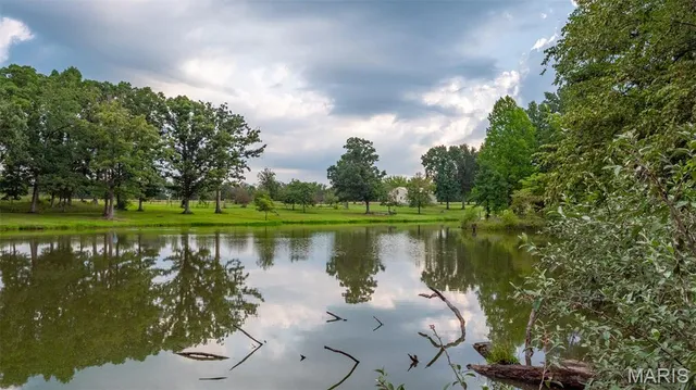 $745,000 | 19 Highway Y Jonesburg Mo 63351, Jonesburg, MO 63351