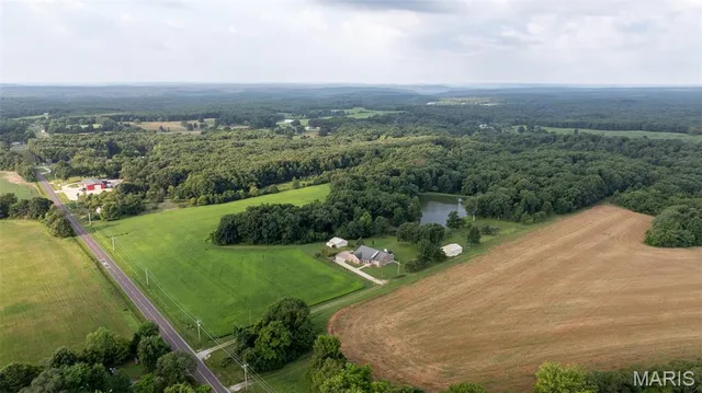 $745,000 | 19 Highway Y Jonesburg Mo 63351, Jonesburg, MO 63351