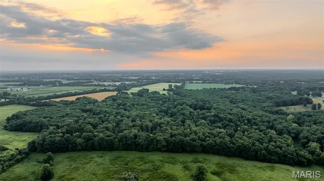 $745,000 | 19 Highway Y Jonesburg Mo 63351, Jonesburg, MO 63351