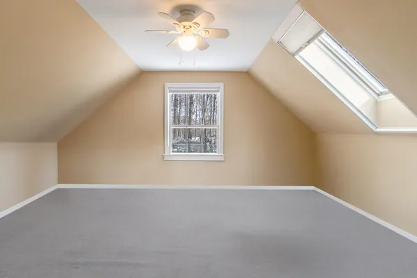 $500,000 | 3 Kensington Drive, Unit 3, Kennebunk, ME 04043