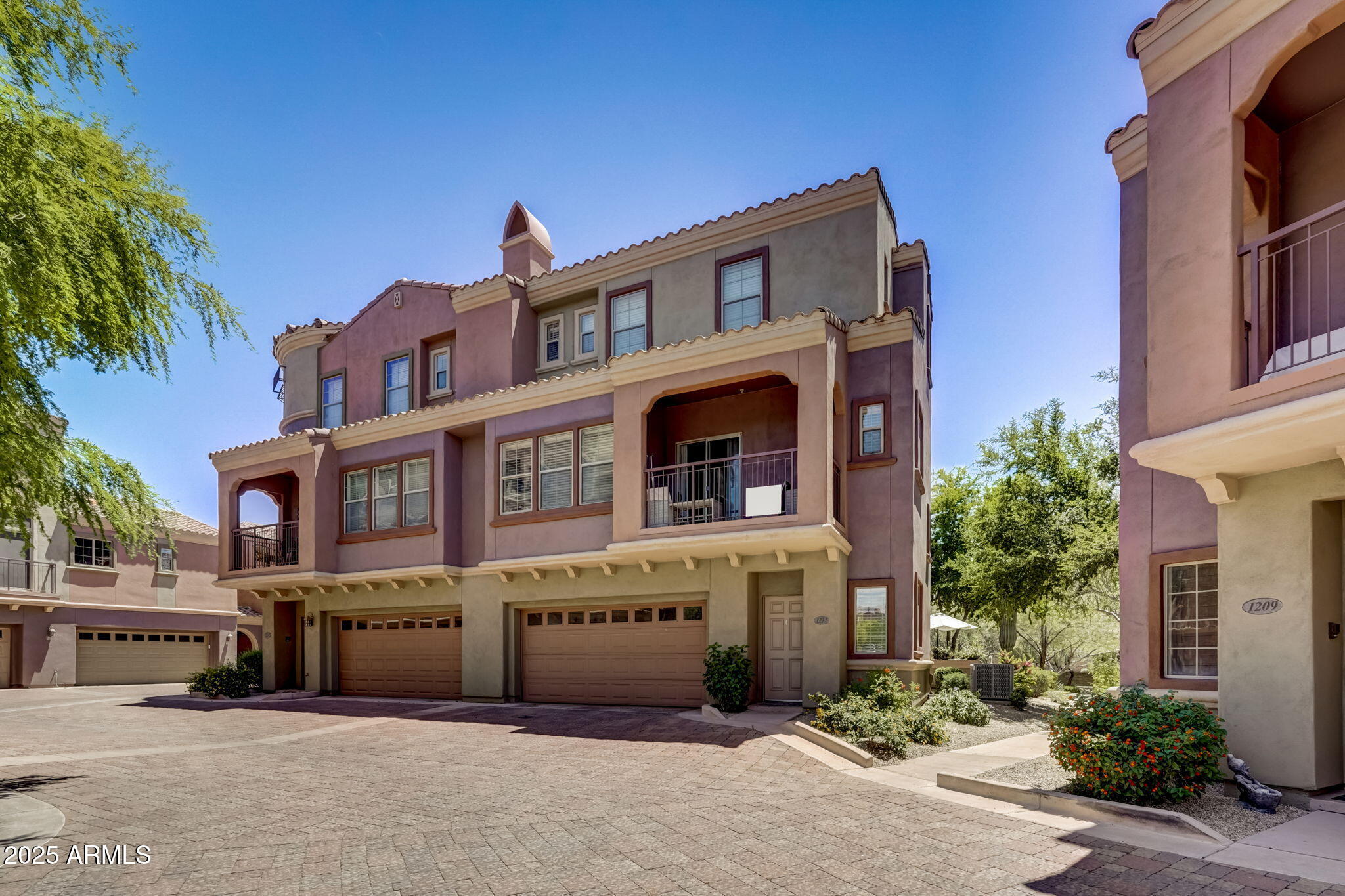 3935 East Rough Rider Road, Unit 1212 Phoenix, AZ 85050 - Photo 3 of 27 E Rough Rider Rd 1212-002