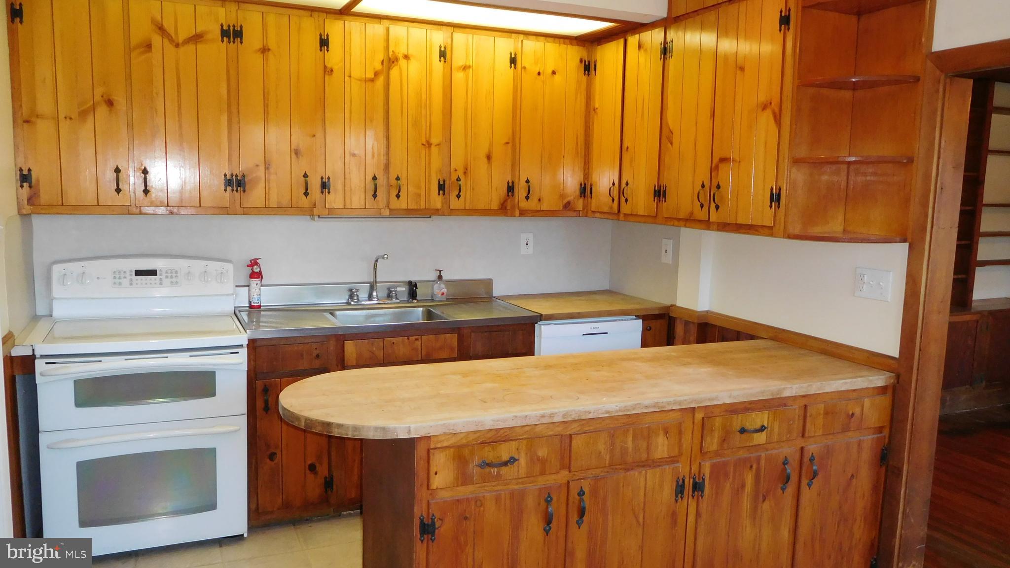 478 South Old Middletown Road Media, PA 19063 - Photo 13 of 37