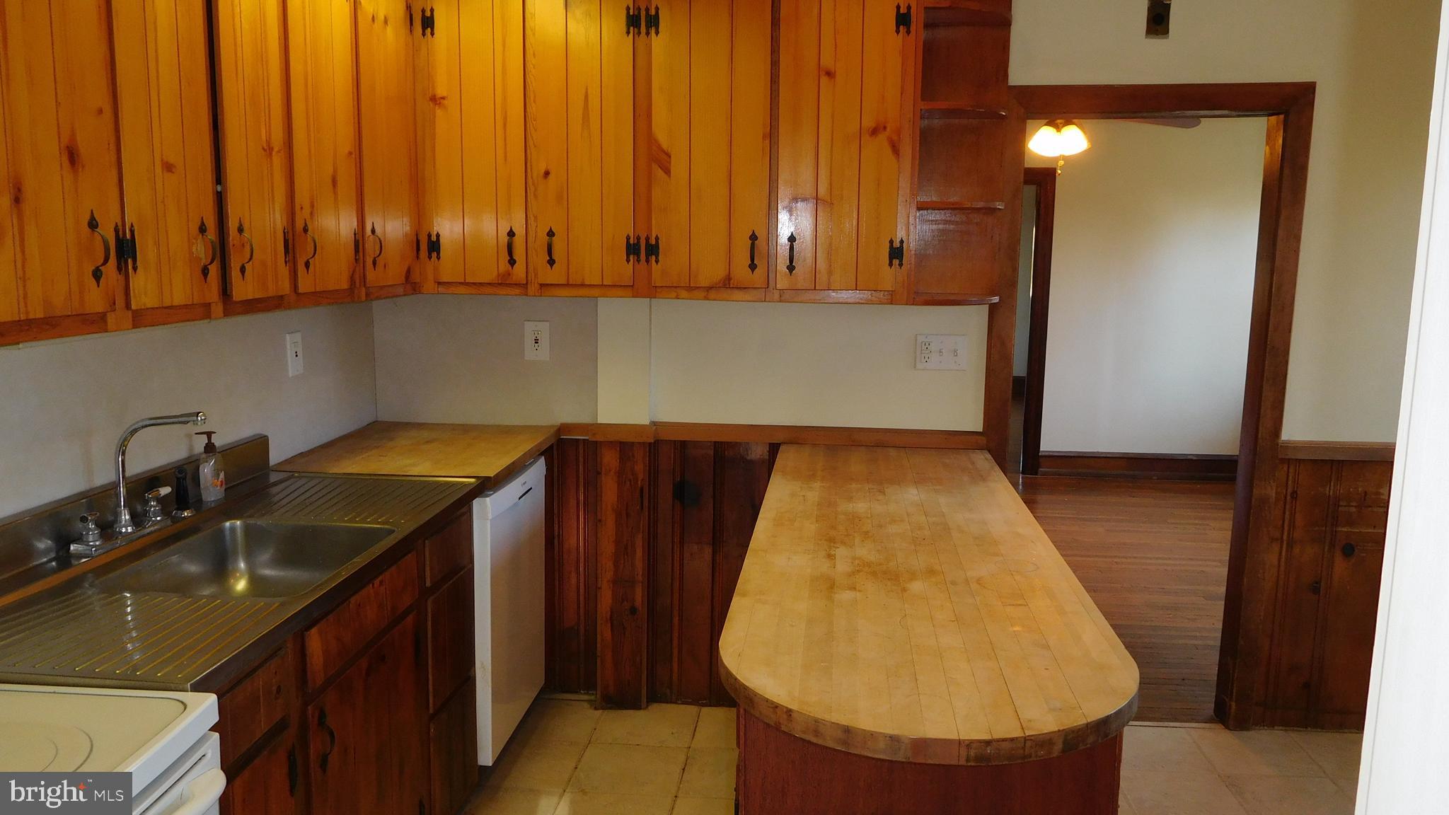 478 South Old Middletown Road Media, PA 19063 - Photo 14 of 37