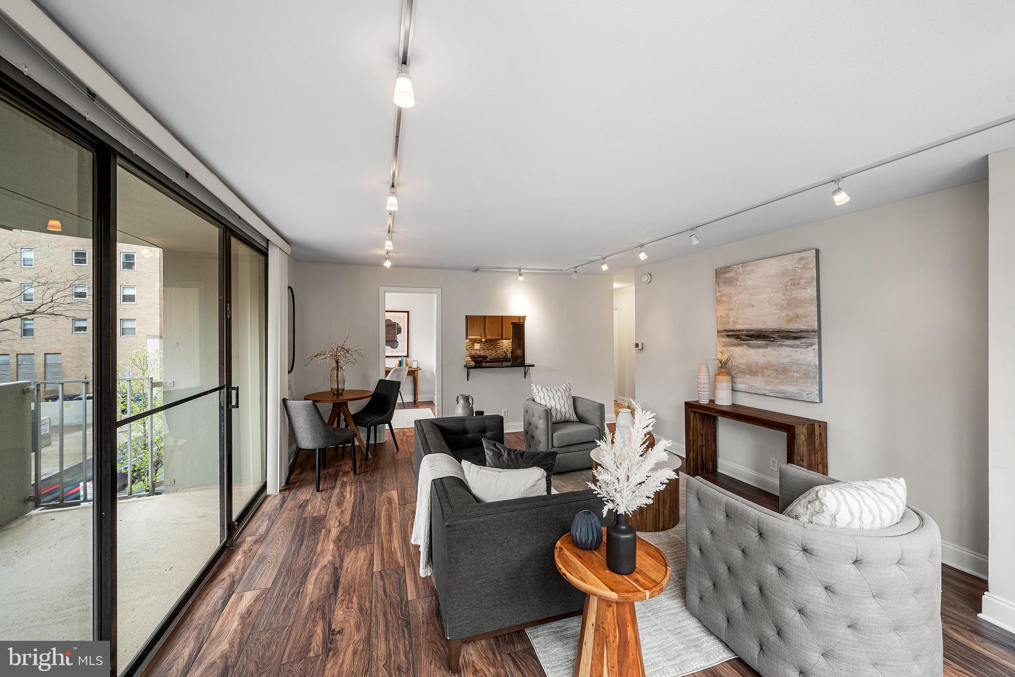 224 West Rittenhouse Square, Unit 215 Philadelphia, PA 19103 - Photo 7 of 33 Gallery Image 7