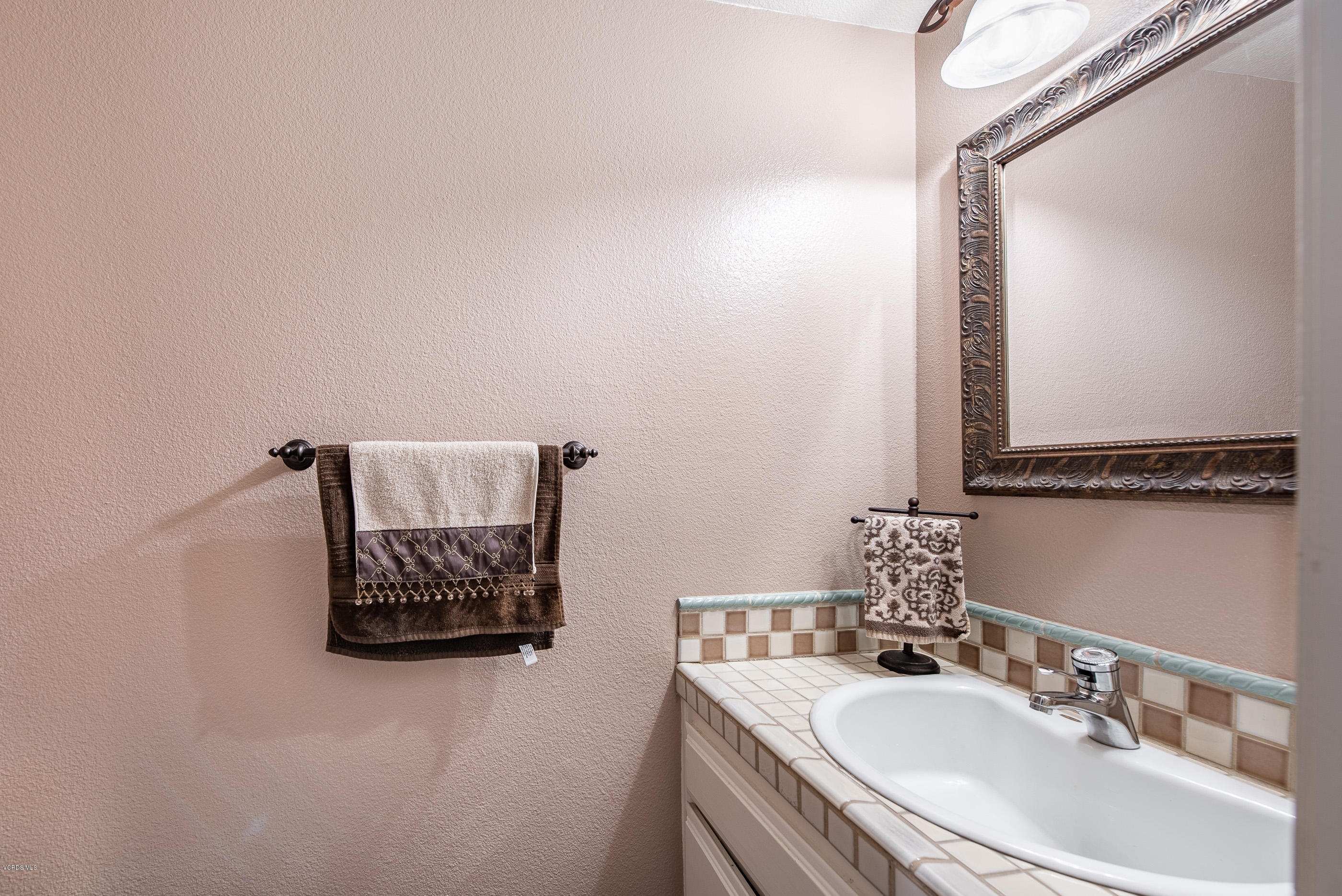19221 Index Street, Unit 5 Porter Ranch, CA 91326 - Photo 14 of 24 19221 Index St Porter Ranch #5-14