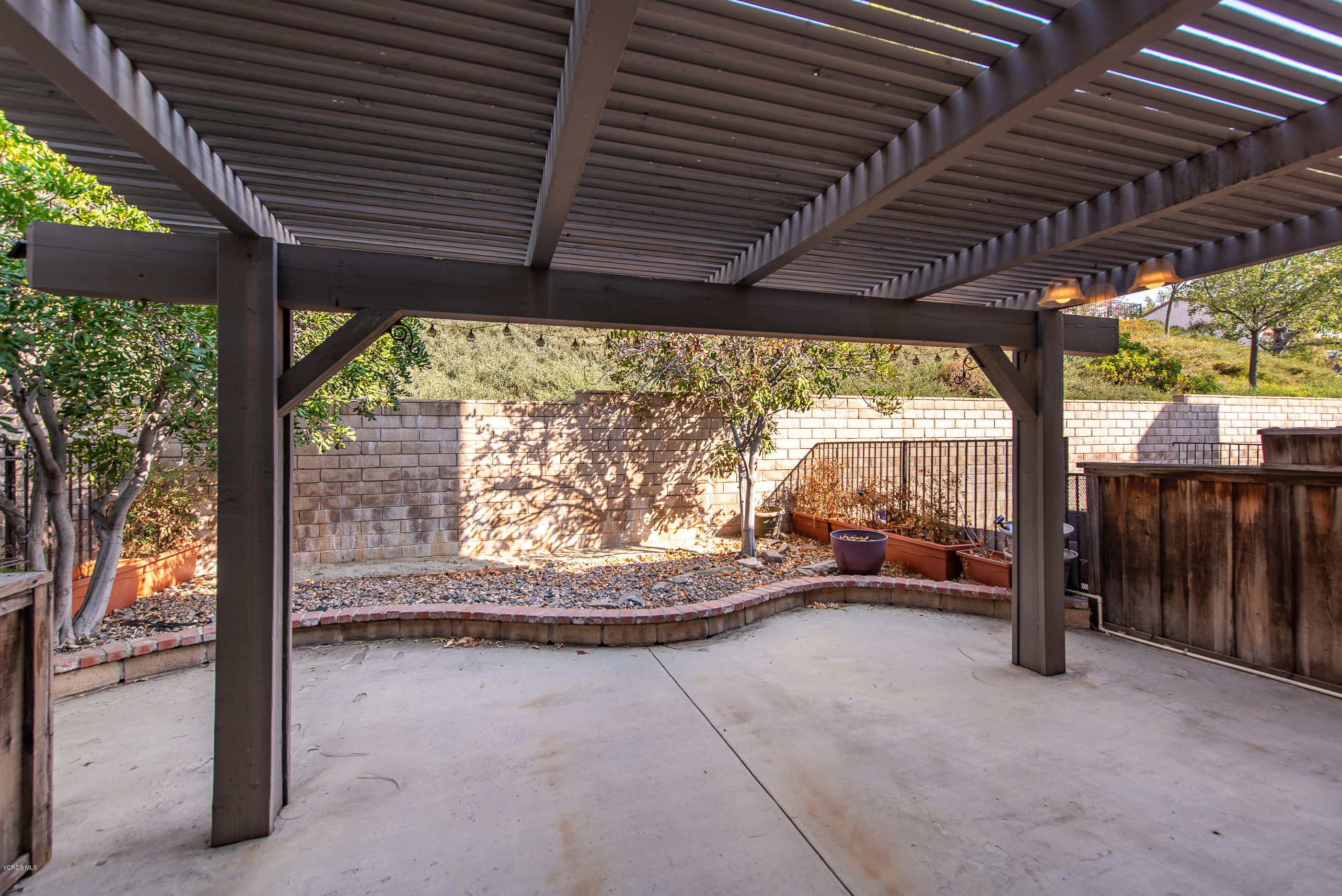 19221 Index Street, Unit 5 Porter Ranch, CA 91326 - Photo 22 of 24 19221 Index St Porter Ranch #5-22