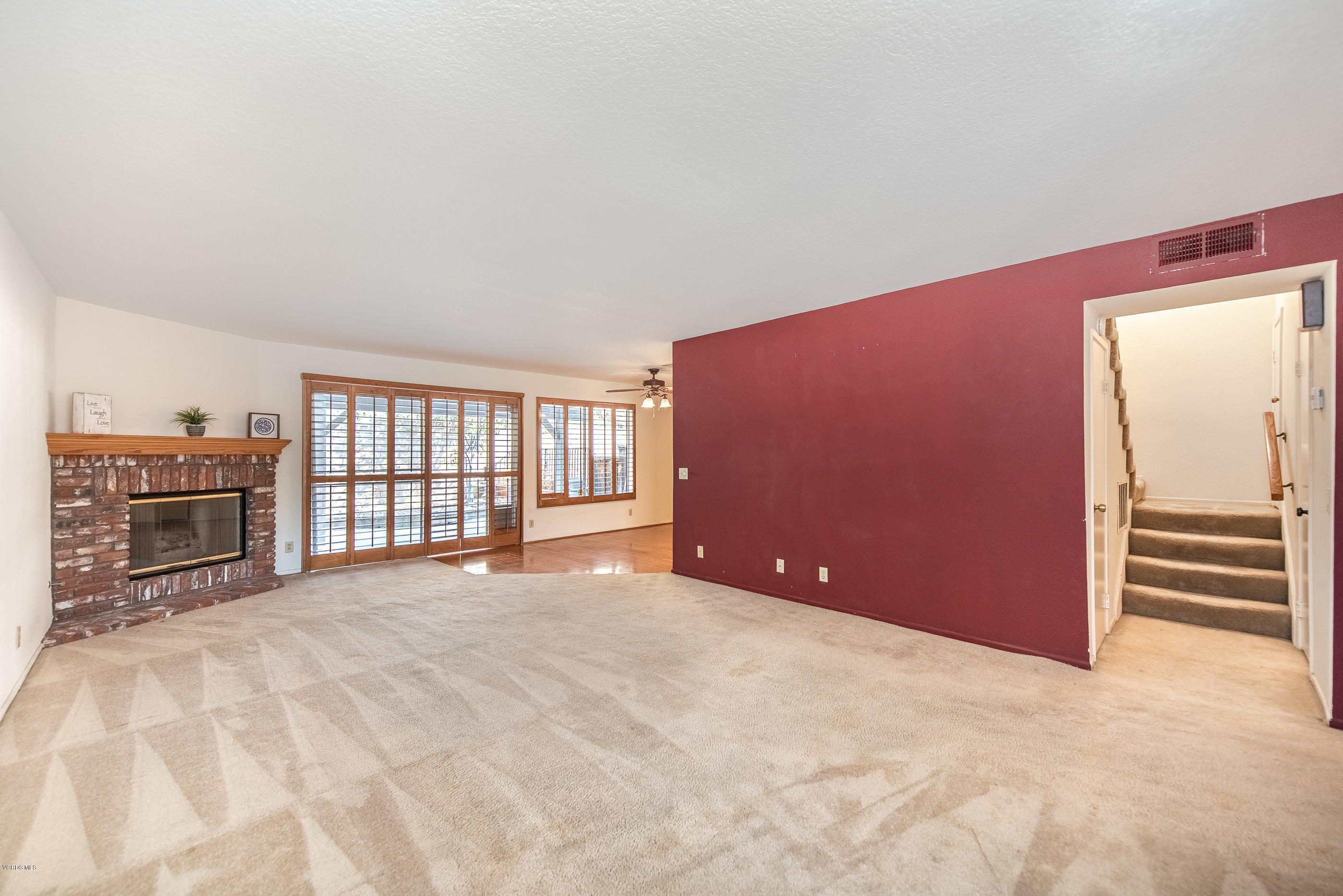 19221 Index Street, Unit 5 Porter Ranch, CA 91326 - Photo 6 of 24 19221 Index St Porter Ranch #5-6