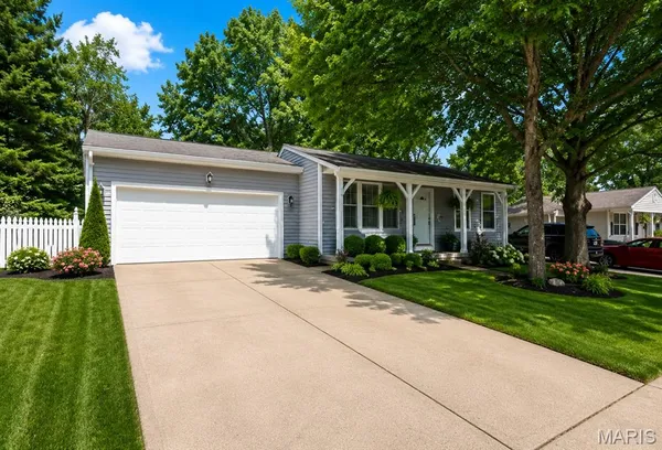 $260,000 | 2325 Amarillo Drive, O'Fallon, MO 63368