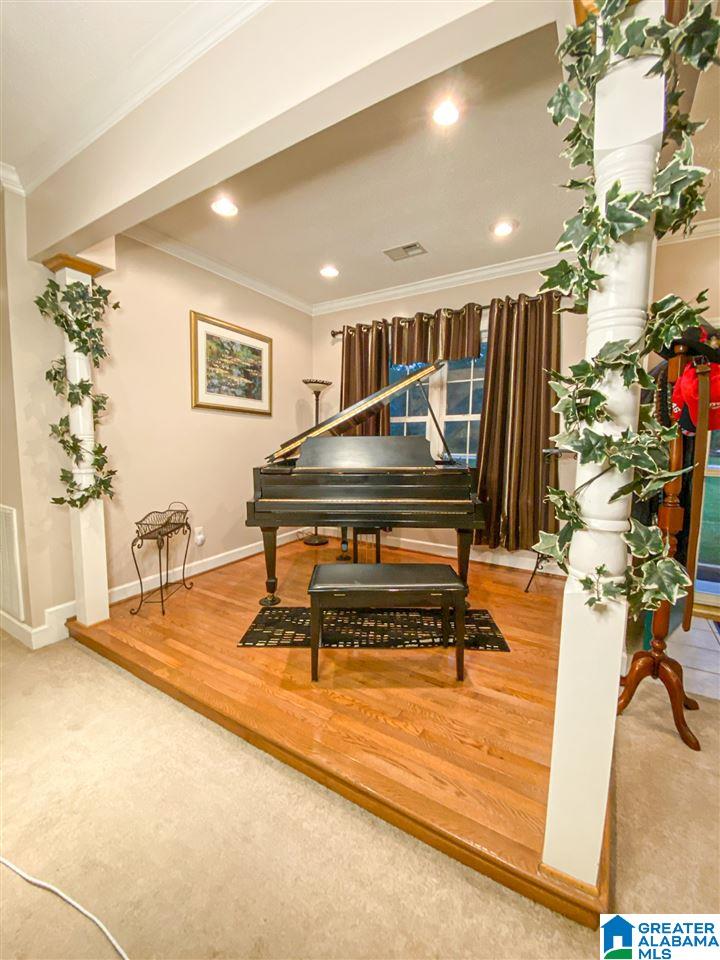 345 Valley Drive Ragland, AL 35131 - Photo 5 of 44