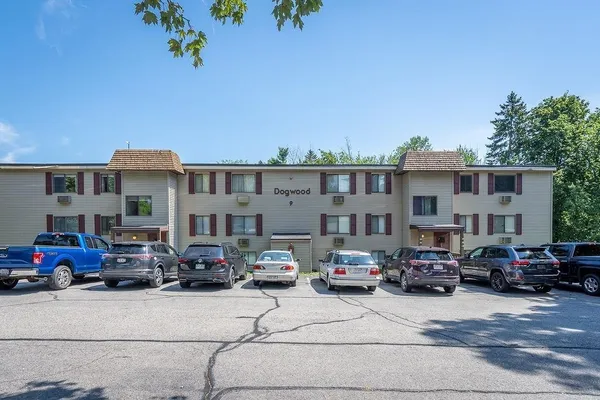 $245,000 | 9 Treetop Circle, Unit 21, Laconia, NH 03246