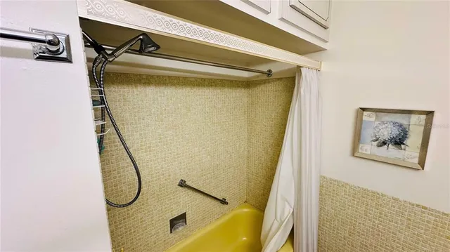 a view of a swimming pool and a lake view