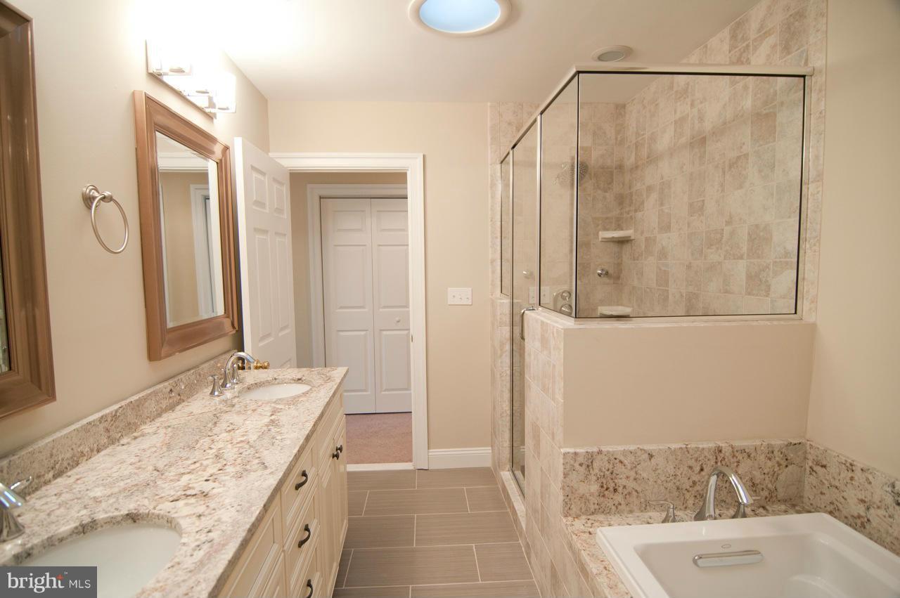 3008 Castle Road Falls Church, VA 22044 - Photo 12 of 30 Bath (Master)
