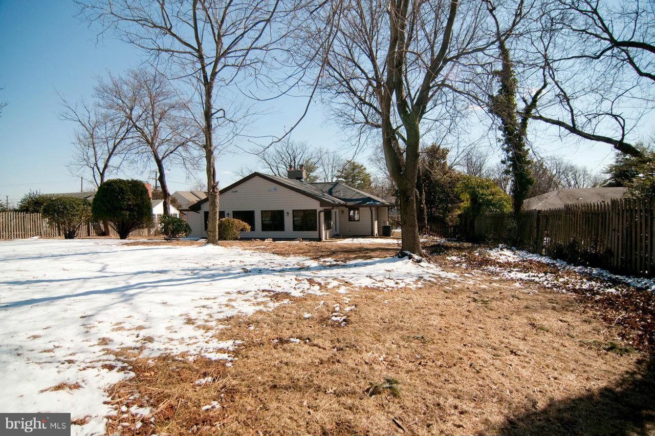 3008 Castle Road Falls Church, VA 22044 - Photo 30 of 30 BACK YARD LOOKING AT HOME