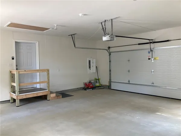 $3,500 | 20 Little Rest Road, South Kingstown, RI 02881