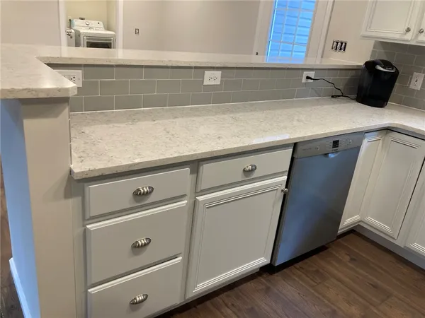 $3,500 | 20 Little Rest Road, South Kingstown, RI 02881