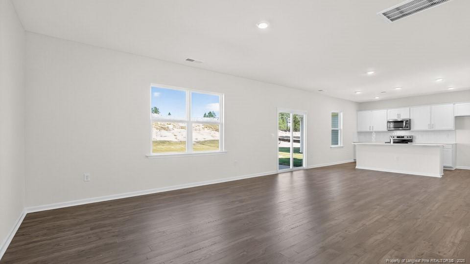 664 Wilder Bloom Path Aberdeen, NC 28315 - Photo 14 of 39 Great Room