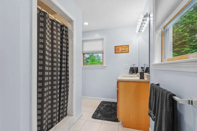 $1,035,000 | 53 Ammonoosuc Drive, Bartlett, NH 03812