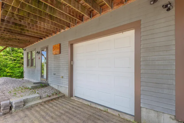 $1,035,000 | 53 Ammonoosuc Drive, Bartlett, NH 03812