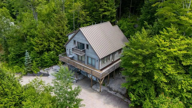 $1,035,000 | 53 Ammonoosuc Drive, Bartlett, NH 03812