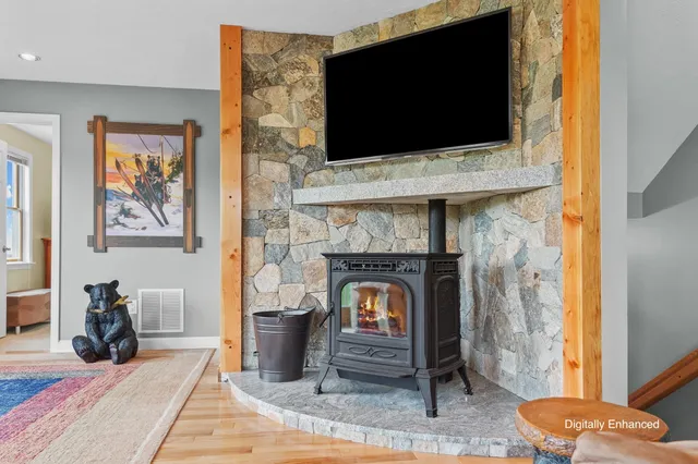 $1,035,000 | 53 Ammonoosuc Drive, Bartlett, NH 03812