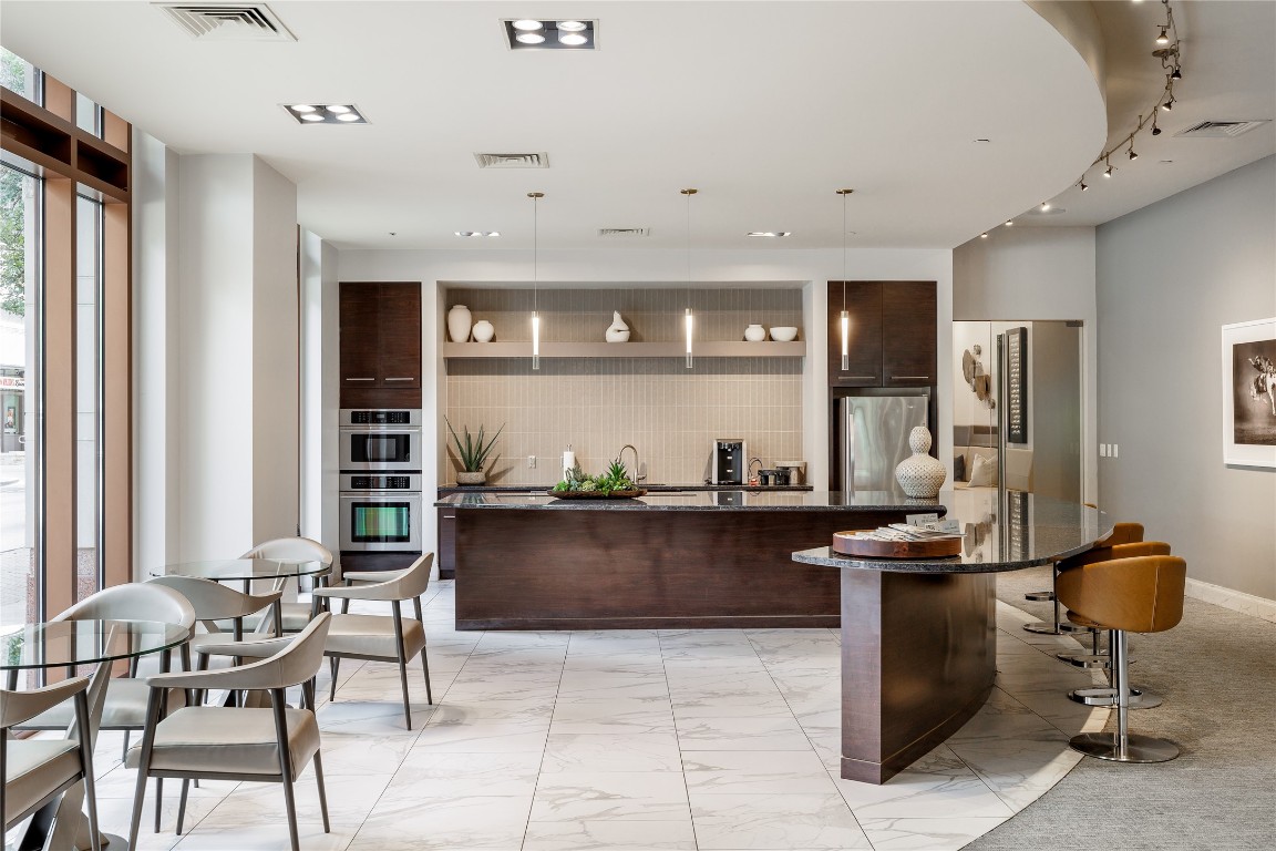 101 Colorado Street, Unit 1101 Austin, TX 78701 - Photo 4 of 12 Apply Today and Receive Up To 10 Weeks Free !
Offer Applies To Base Rent. *Minimum lease term applies. Other costs and fees excluded.