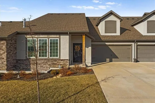 $475,000 | 6520 Barth Road, Shawnee, KS 66226