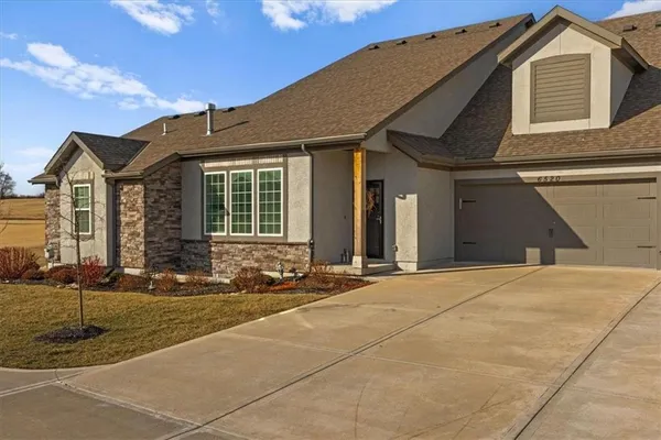 $475,000 | 6520 Barth Road, Shawnee, KS 66226
