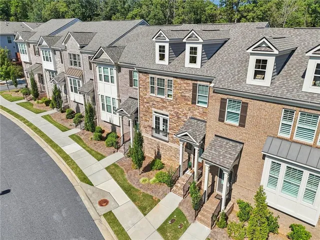 $590,000 | 3009 Park Avenue, Roswell, GA 30076