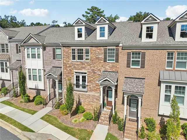 $590,000 | 3009 Park Avenue, Roswell, GA 30076