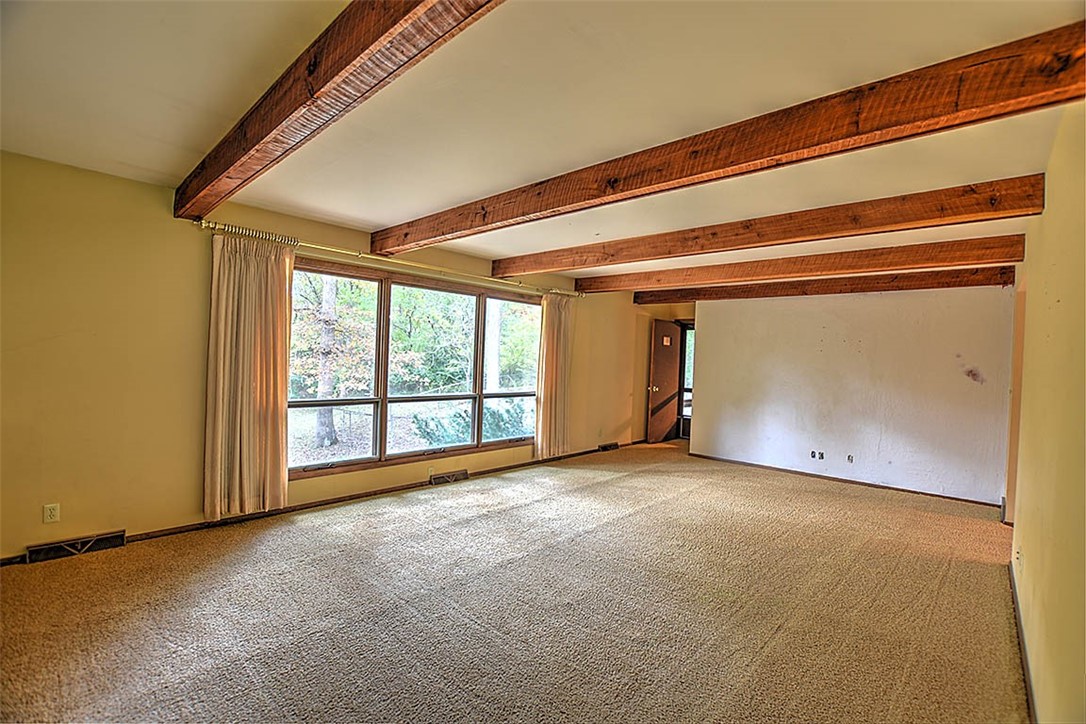 355 Bay Shore Drive Decatur, IL 62521 - Photo 5 of 33