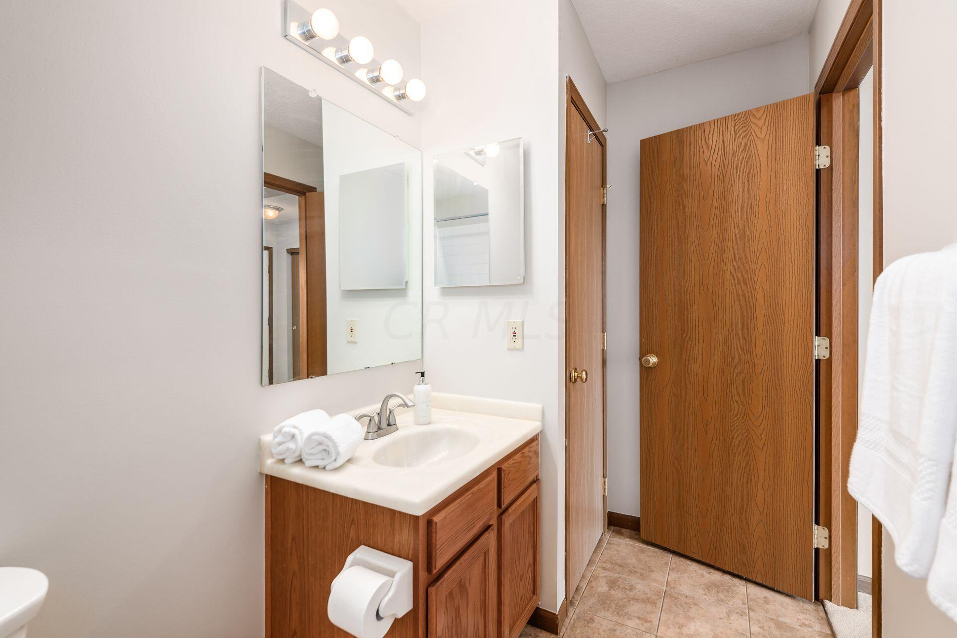 6156 Radekin Road Columbus, OH 43232 - Photo 31 of 41 013_ Rd Columbus OH 43232 USA