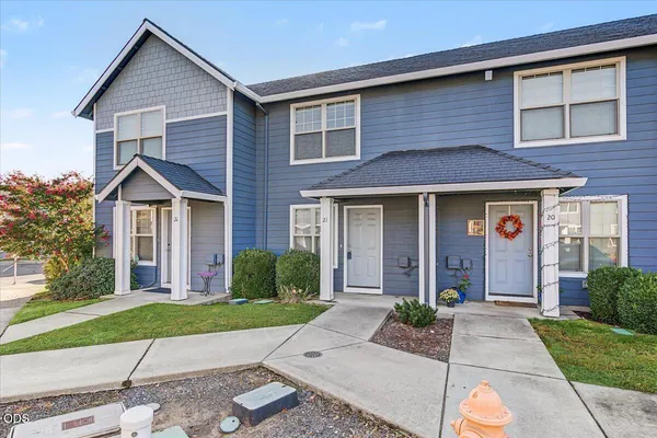 $216,000 | 450 Midway Road, Unit 21, Medford, OR 97501