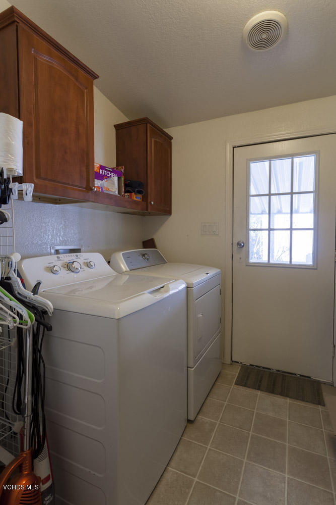 1550 Rory Lane, Unit 17 Simi Valley, CA 93063 - Photo 14 of 26 14, Rory_Low-11