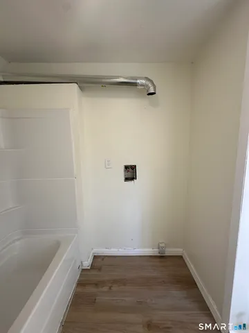 $2,150 | 30 Jefferson Avenue, New London, CT 06320