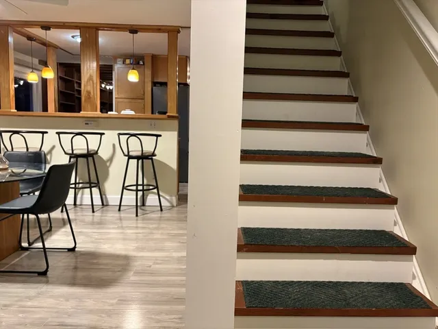 $575,000 | 10 Bray Court, Pelham, MA 01002