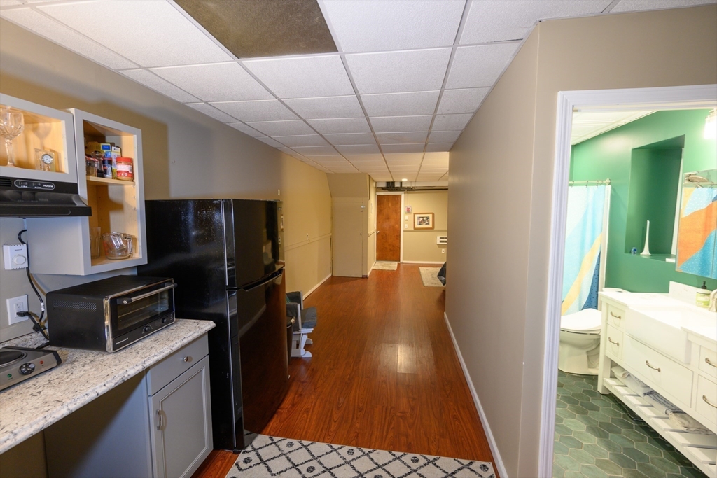 10 Bray Court Pelham, MA 01002 - Photo 31 of 41