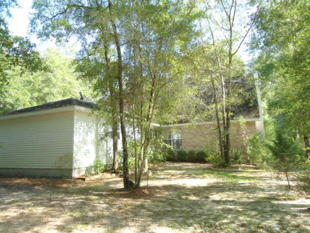 248 Country Manor Road DeFuniak Springs, FL 32435 - Photo 4 of 22 248 Country Manor back west view