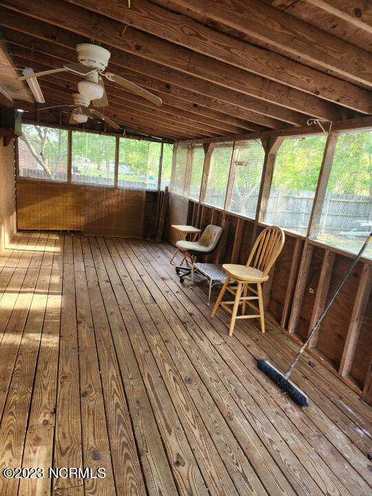 1604 Farm Gate Road Kinston, NC 28504 - Photo 14 of 25 13