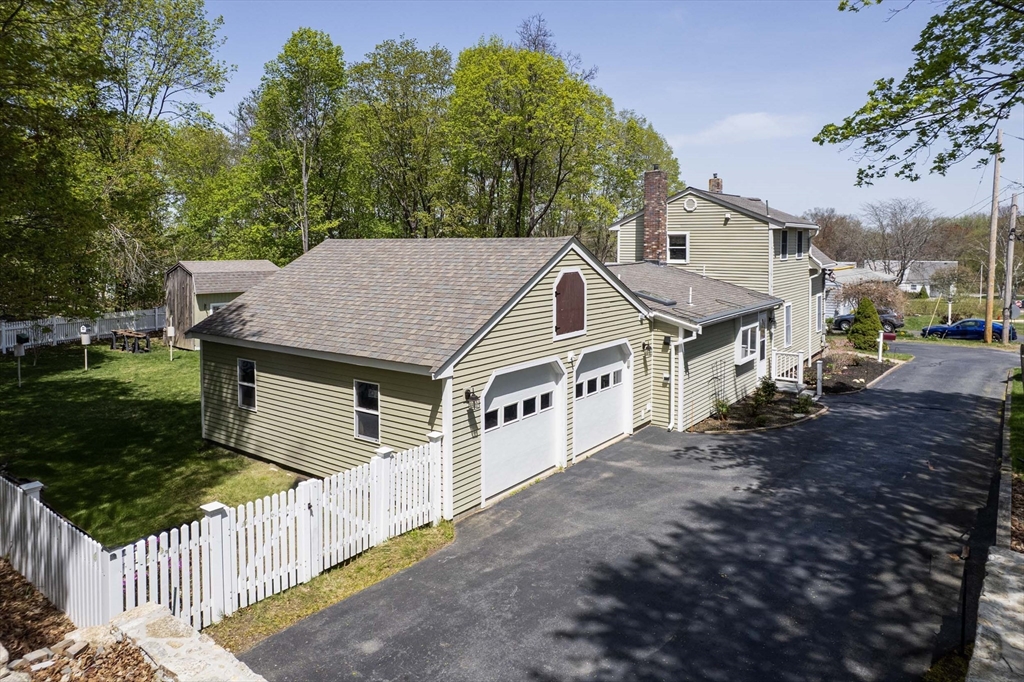 13 Summer Street Hopkinton, MA 01748 - Photo 7 of 33