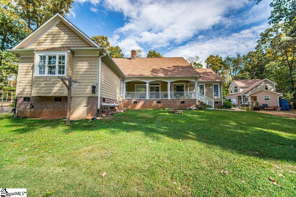 851 State Rd S-42-7023 Campobello, SC 29322 - Photo 2 of 32
