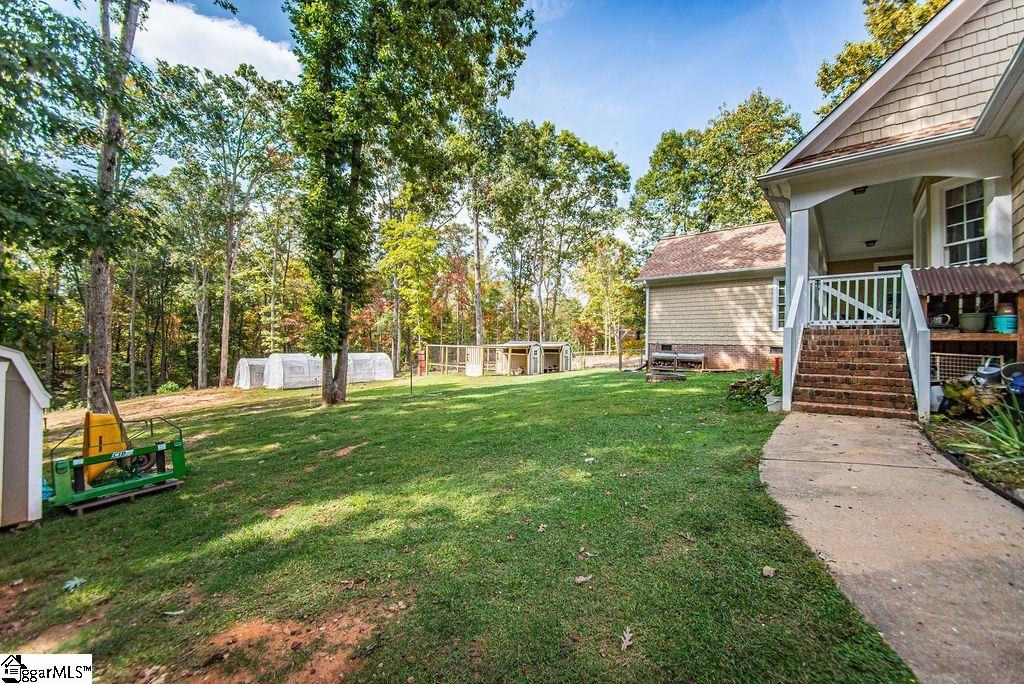 851 State Rd S-42-7023 Campobello, SC 29322 - Photo 4 of 32