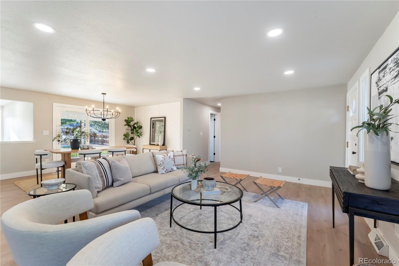 6115 Chase Street Arvada, CO 80003 - Photo 7 of 31