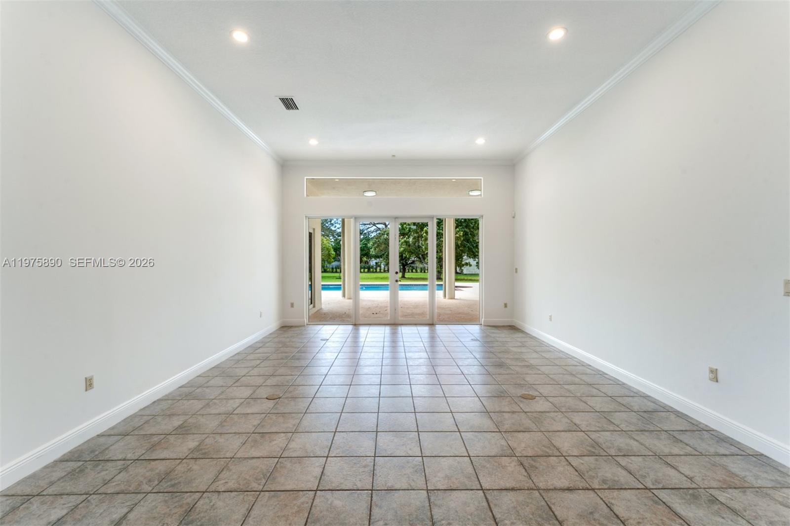 7280 Southwest 100th Street Pinecrest, FL 33156 - Photo 3 of 20