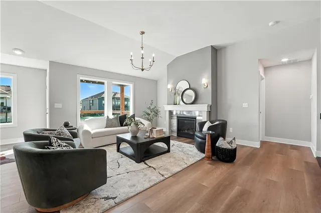 $460,000 | 1222 Northeast 122nd Street, Kansas City, MO 64165