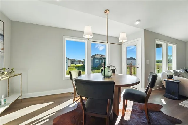 $469,900 | 1222 Northeast 122nd Street, Kansas City, MO 64165