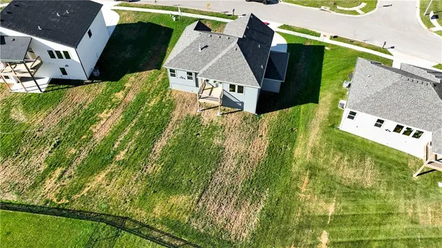 $469,900 | 1222 Northeast 122nd Street, Kansas City, MO 64165